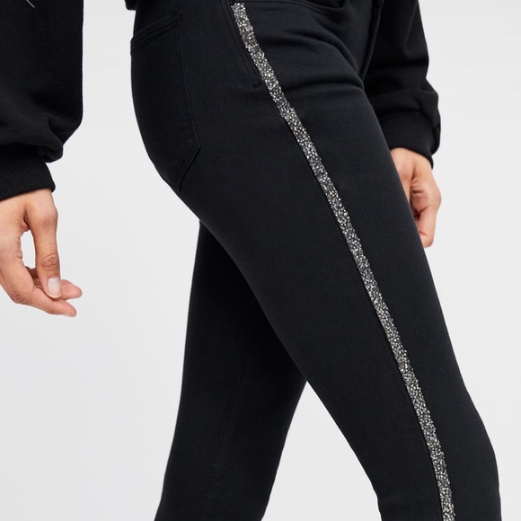 jeans with sequin side stripe